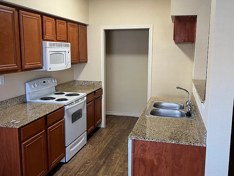 27950 S Highway 125 #292 — Photo 8