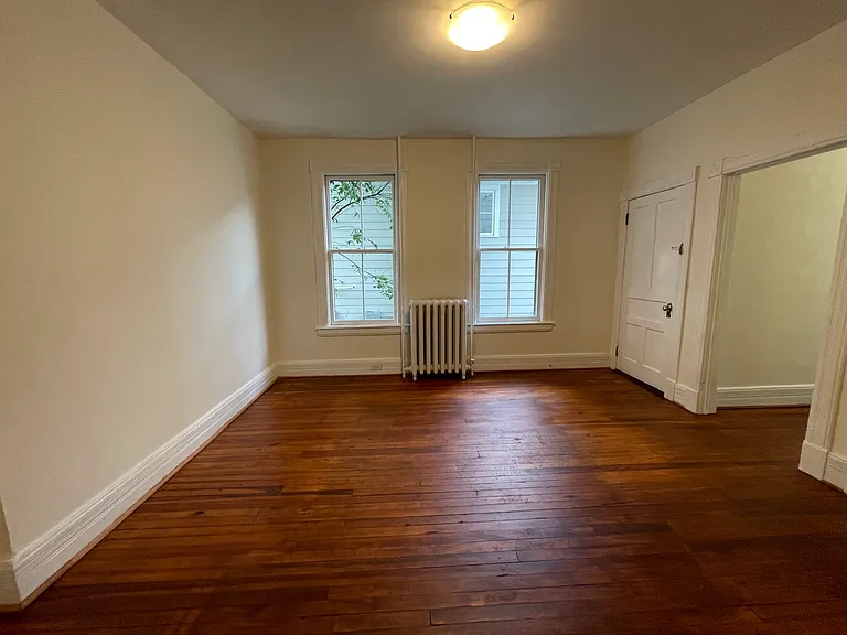 520 Washington St — Photo 11