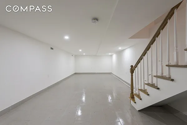 Rented by Compass | media 13