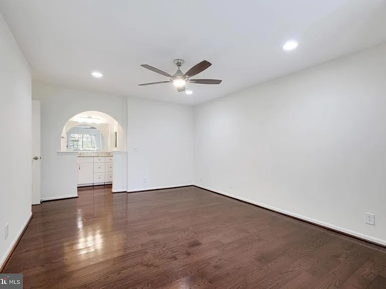 5804 Inman Park Cir #390 — Photo 17