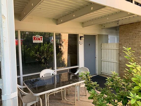 2nd image of 7509 Spring Lake Dr #B