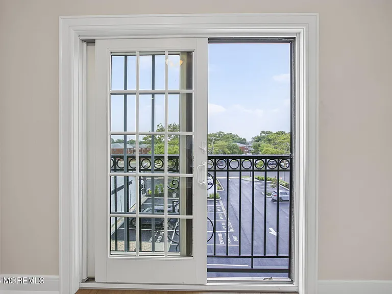 112 Brighton Ave #3B — Photo 20