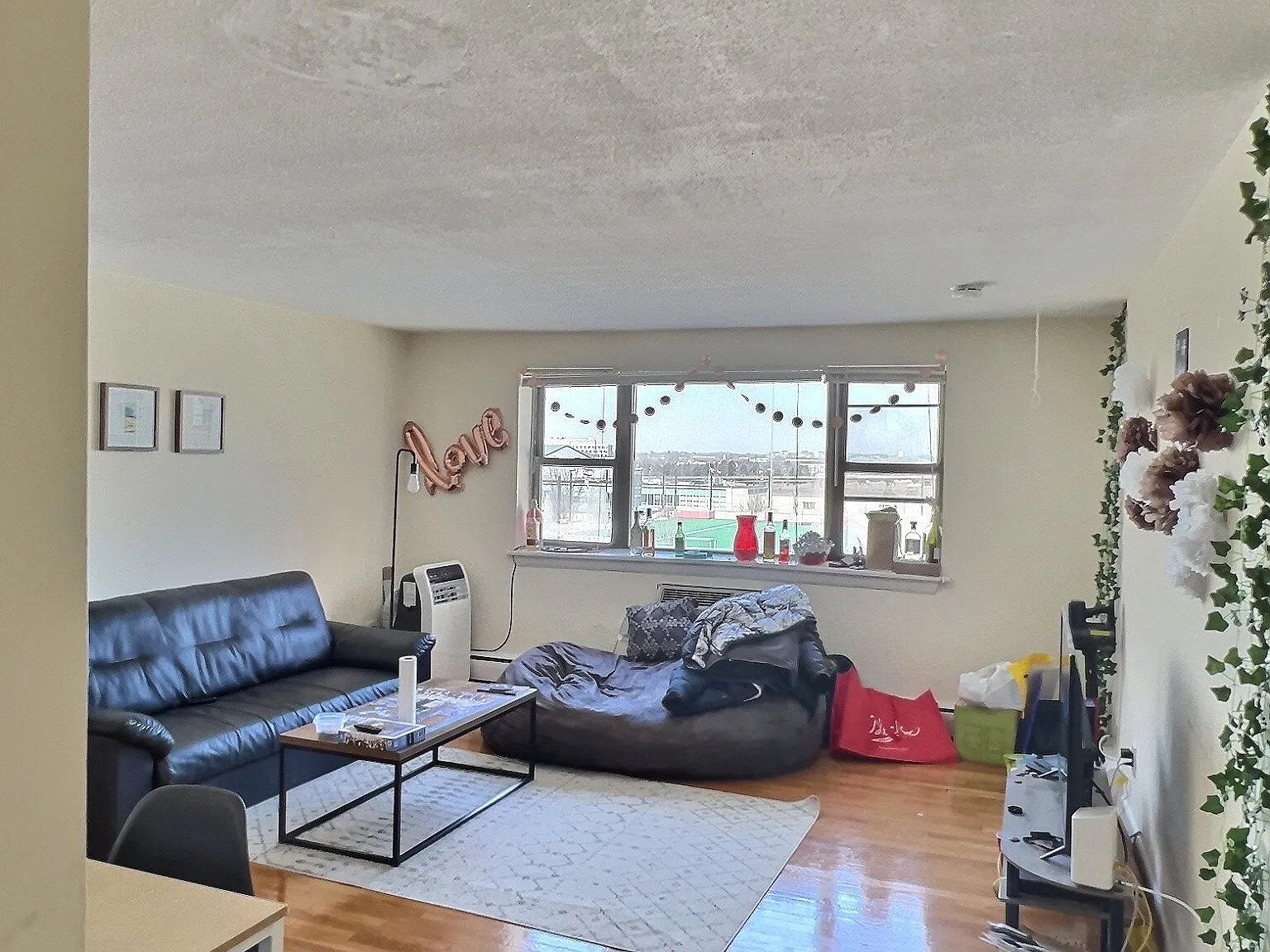 1039 Commonwealth Avenue - 18 — Photo 2