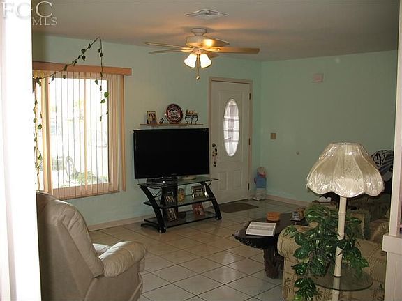 2nd image of 1439 SE 17th Ave