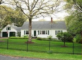 43 Pine St, Medfield, MA 02052