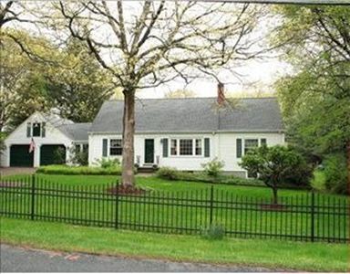 43 Pine St, Medfield, MA, 02052