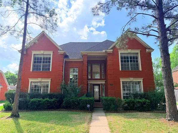 3306 Vista Lake Dr, Sugar Land, TX 77478