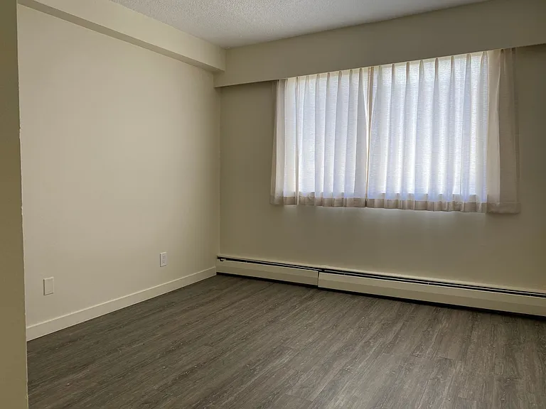 1250 Bute St — Photo 16