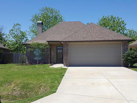2nd image of 113 Glen Arbor Dr