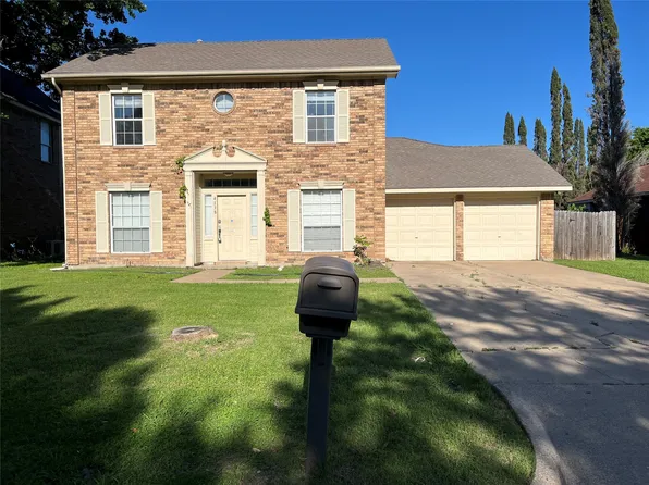4138 Briar Hill Dr, Grand Prairie, TX 75052