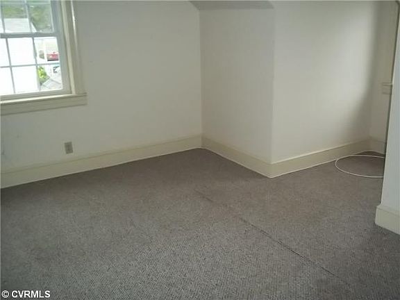 5th image of 21519 Perdue Ave