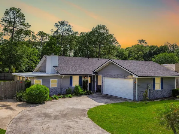 11428 Rustic Pines Cir, Jacksonville, FL 32257