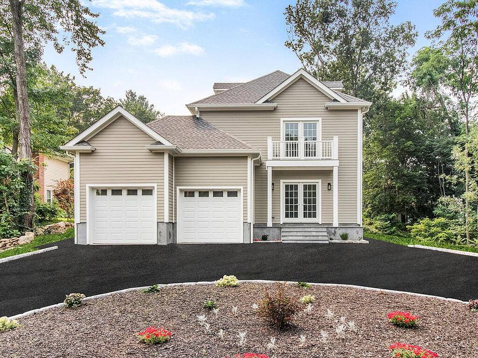 1st image of 1 Kewanee Rd