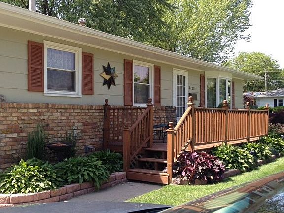 Great Curb appeal!