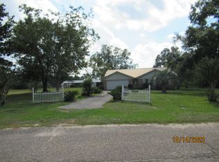 1641 Blanc Ln, Cantonment, FL 32533
