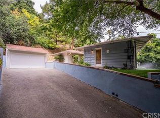 3855 Rhodes Ave, Studio City, CA 91604