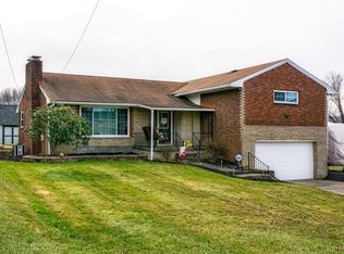 909 Old Zelienople Rd, Ellwood City, PA 16117