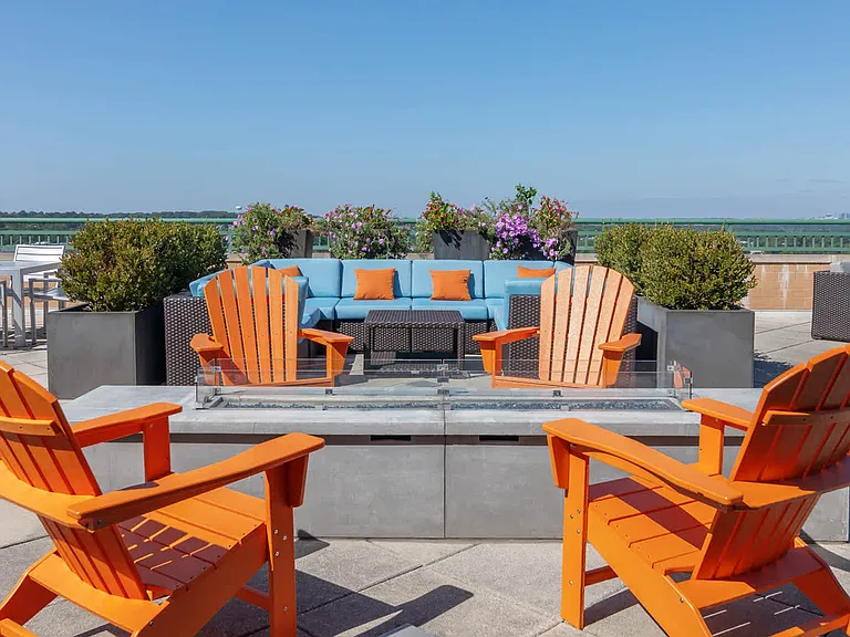 Rooftop Lounge
