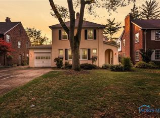 2345 Meadowwood Dr, Toledo, OH 43606