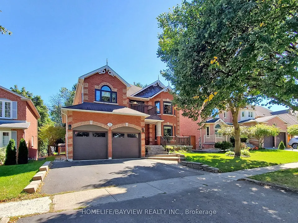 72 Lensmith Dr
