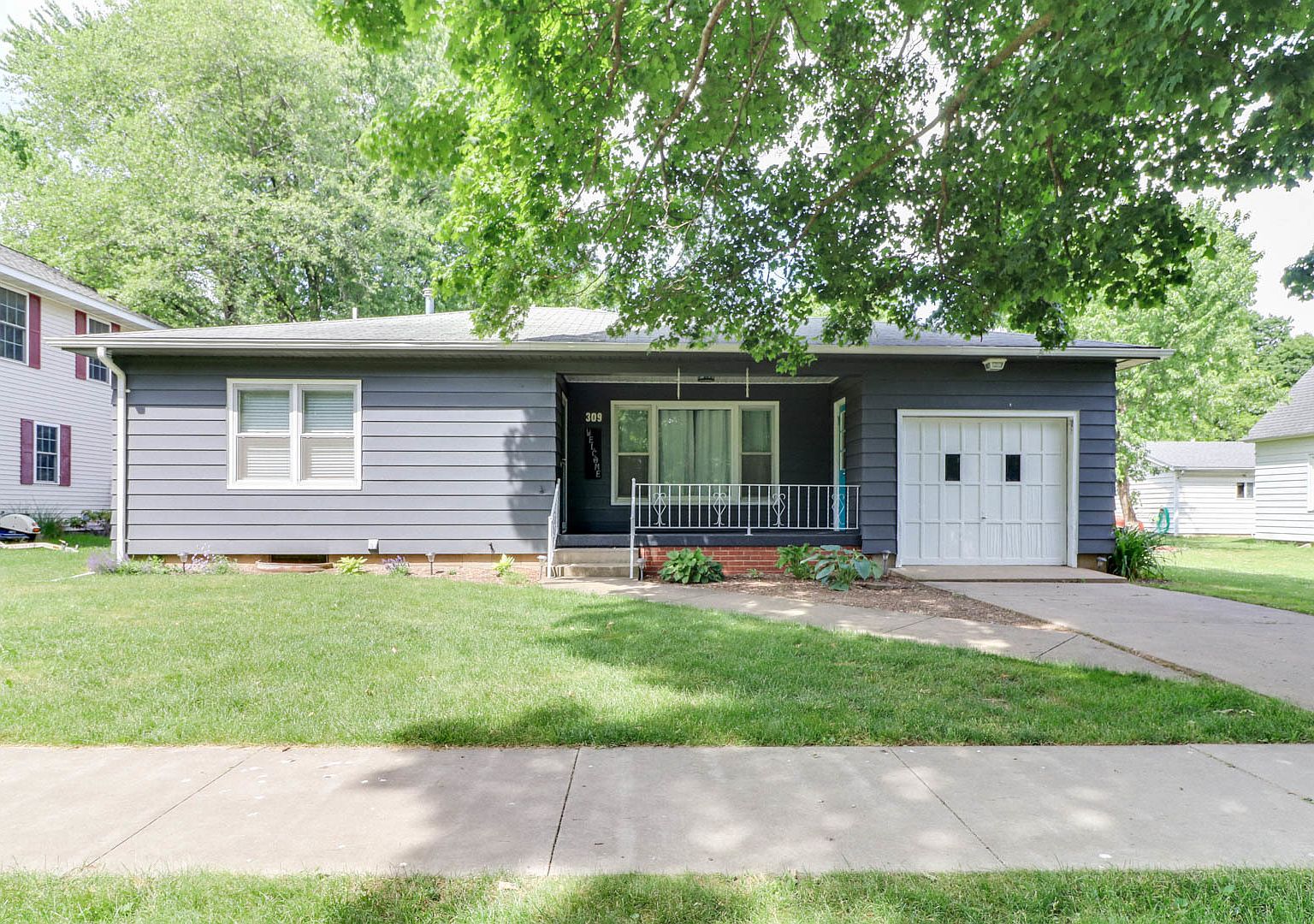 309 NW Madison St, Hopedale, IL 61747 Zillow