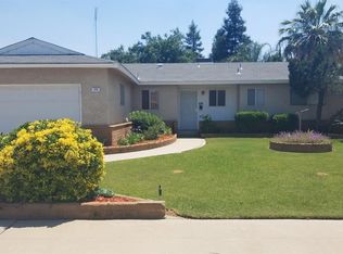 372 W Indianapolis Ave, Clovis, CA 93612