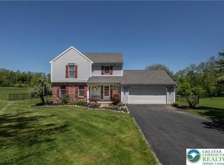 2108 Scherer Rd S, Allentown, PA 18104