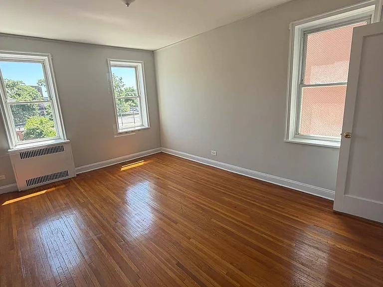 3300 Netherland Ave #22 — Photo 5