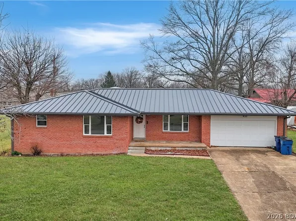 107 Lynn Ave, Eldon, MO 65026