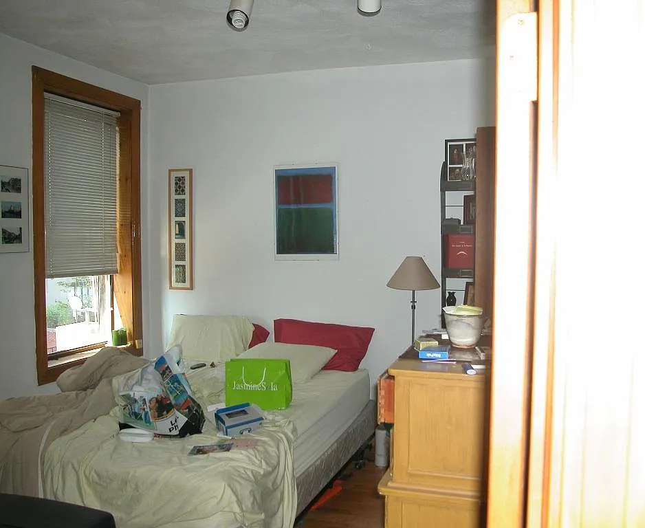 2 bed, 800 sqft, $3,500 — Photo 4