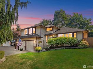 3822 Maple Rd, Lynnwood, WA 98037