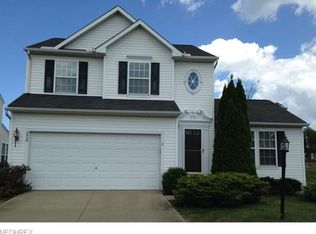 8429 Antlers Trl, North Ridgeville, OH 44039