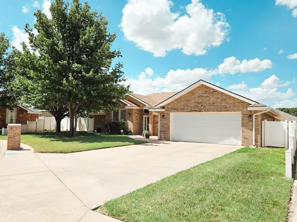 112 Adkins Ct, Clovis, NM 88101