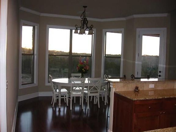 3rd image of 505 N Canyonwood Dr