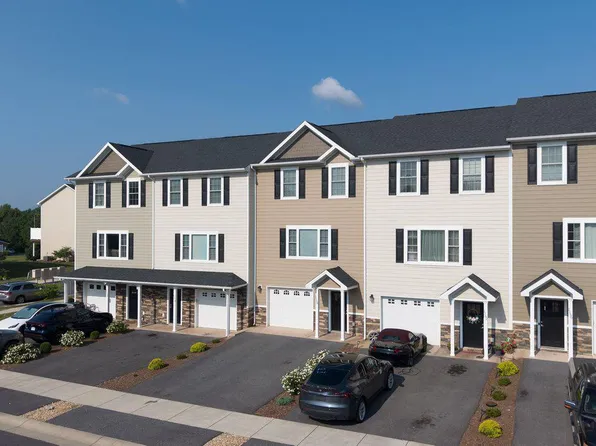 1168 Harvest Ct, Harrisonburg, VA 22801