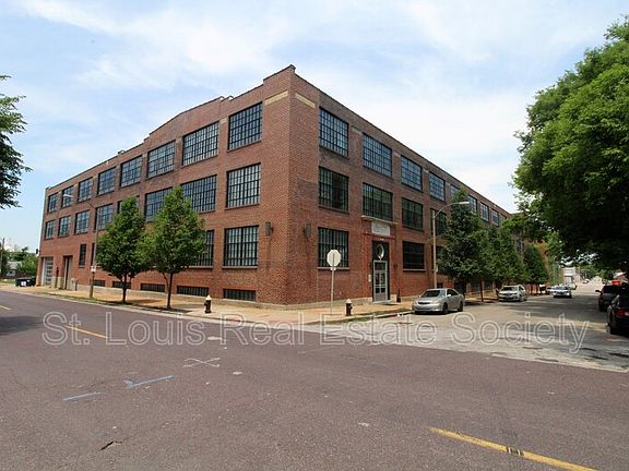 Temtor Lofts Apartment Rentals With Virtual Tours Saint Louis Mo Zillow [ 432 x 576 Pixel ]