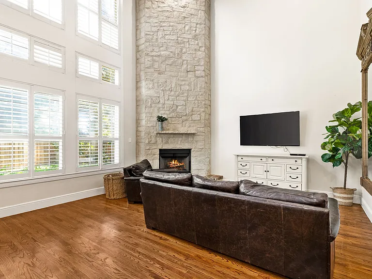 5820 Prospect Ave — Photo 47