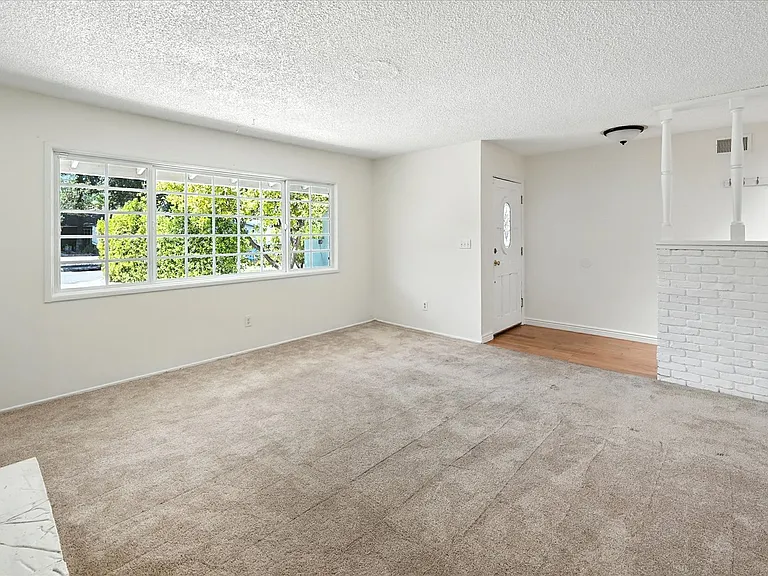 8846 Laramie Ave — Photo 40