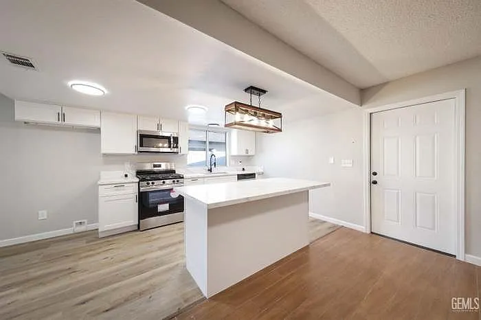 21231 Corwin St — Photo 14