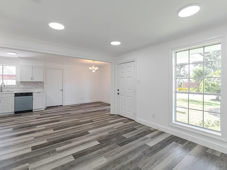 10126 Pine Moss Dr — Photo 15