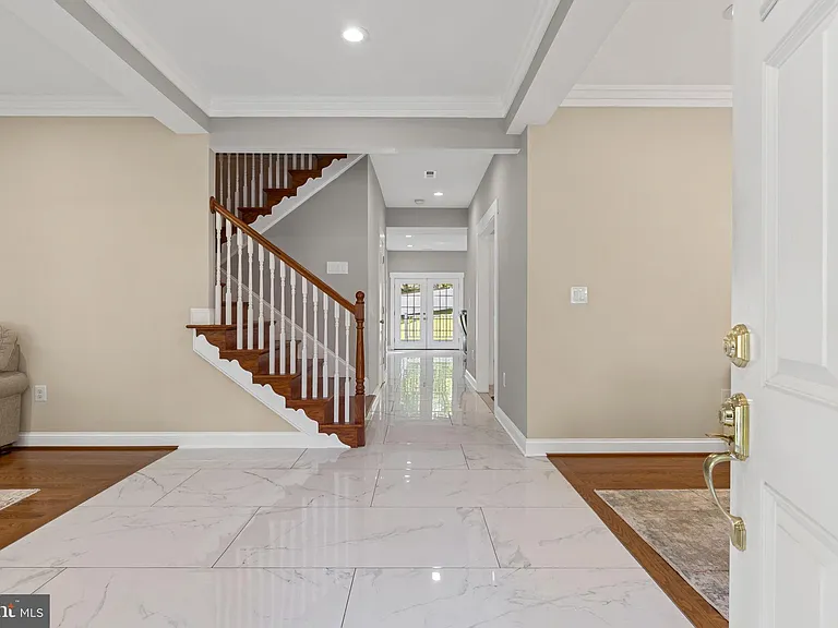 3925 Ashwood Pl — Photo 10