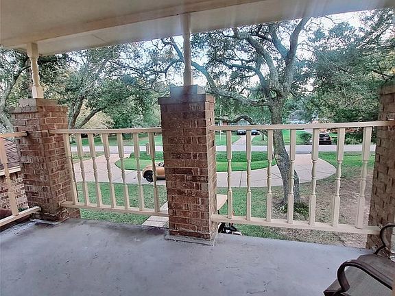2nd image of 540 Baywood Dr