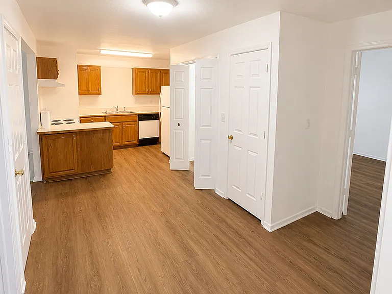 2893 Crystal Lake Dr #1 — Photo 3