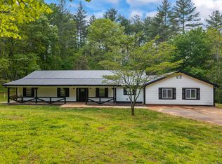 435 Dogwood Way, Blue Ridge, GA 30513