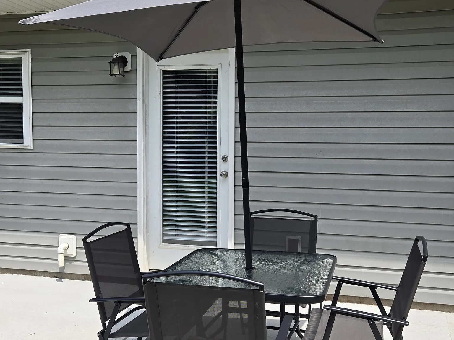 5914 Maple St — Photo 3