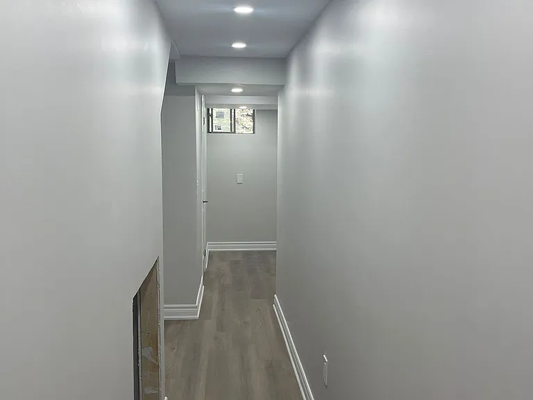 57 Folcroft St — Photo 25