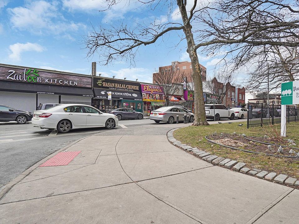 1st image of 2049 McGraw Avenue #2C
