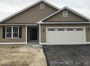 4 Skylark UNIT 4, Killingly, CT 06239