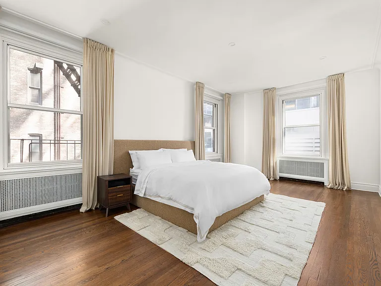171 W 57th St #8C — Photo 8