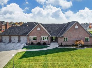 1124 Charlotte Cir #W4-P24, Van Wert, OH 45891